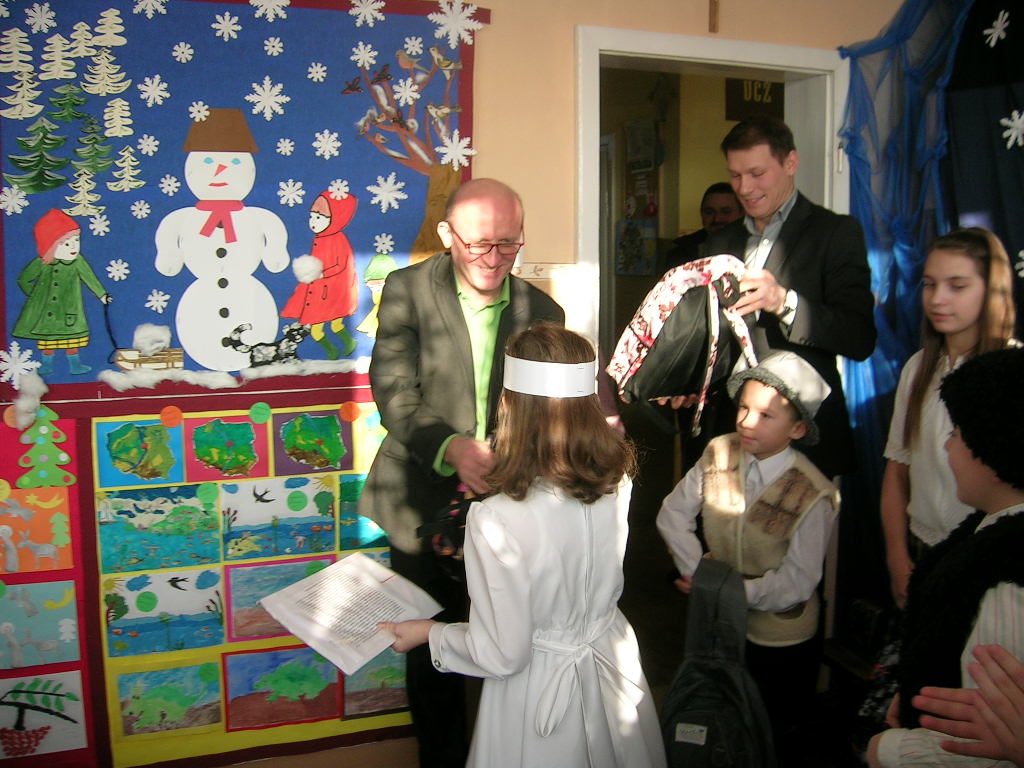 Dom Dziecka - Spotkanie z Arturem Barcisiem